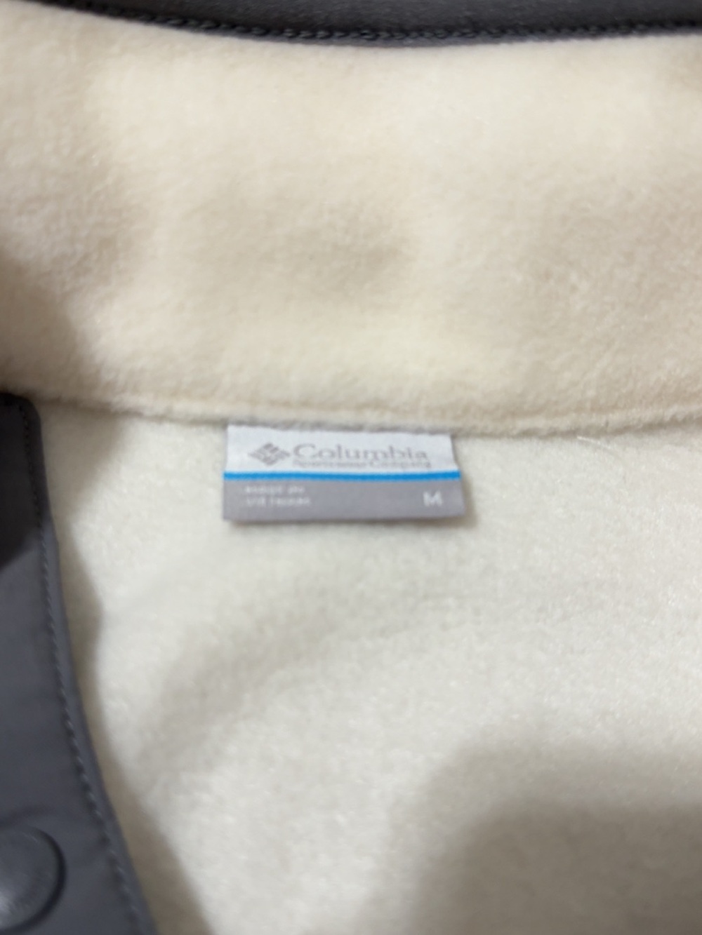 Columbia Jacket - Picture 2 of 2
